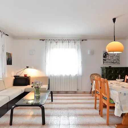 Anton 2083 Apartamento *