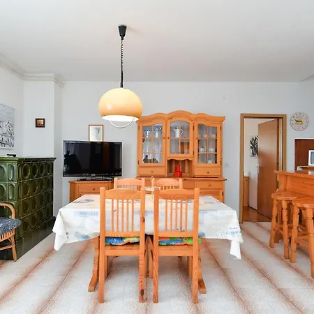 Apartamento Anton 2083